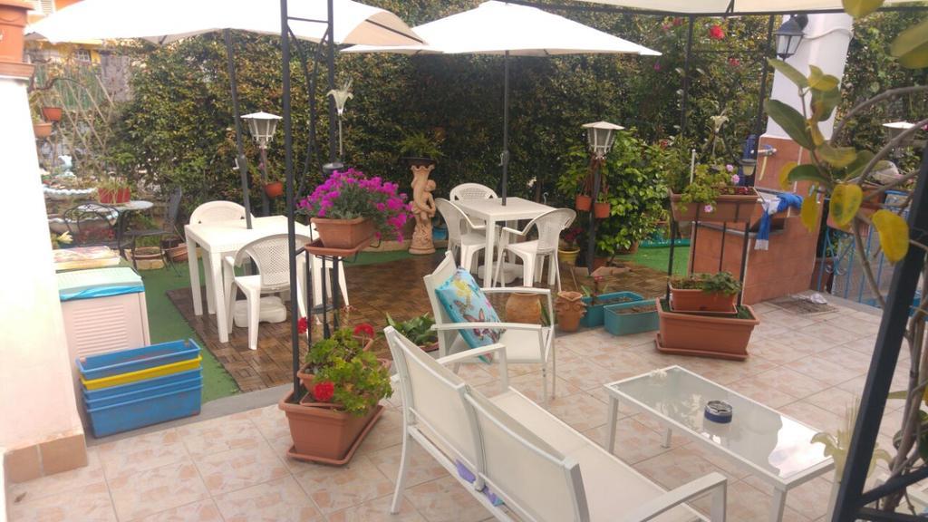Beb I Delfini Di Casa Paola Bed and Breakfast Mascali Buitenkant foto
